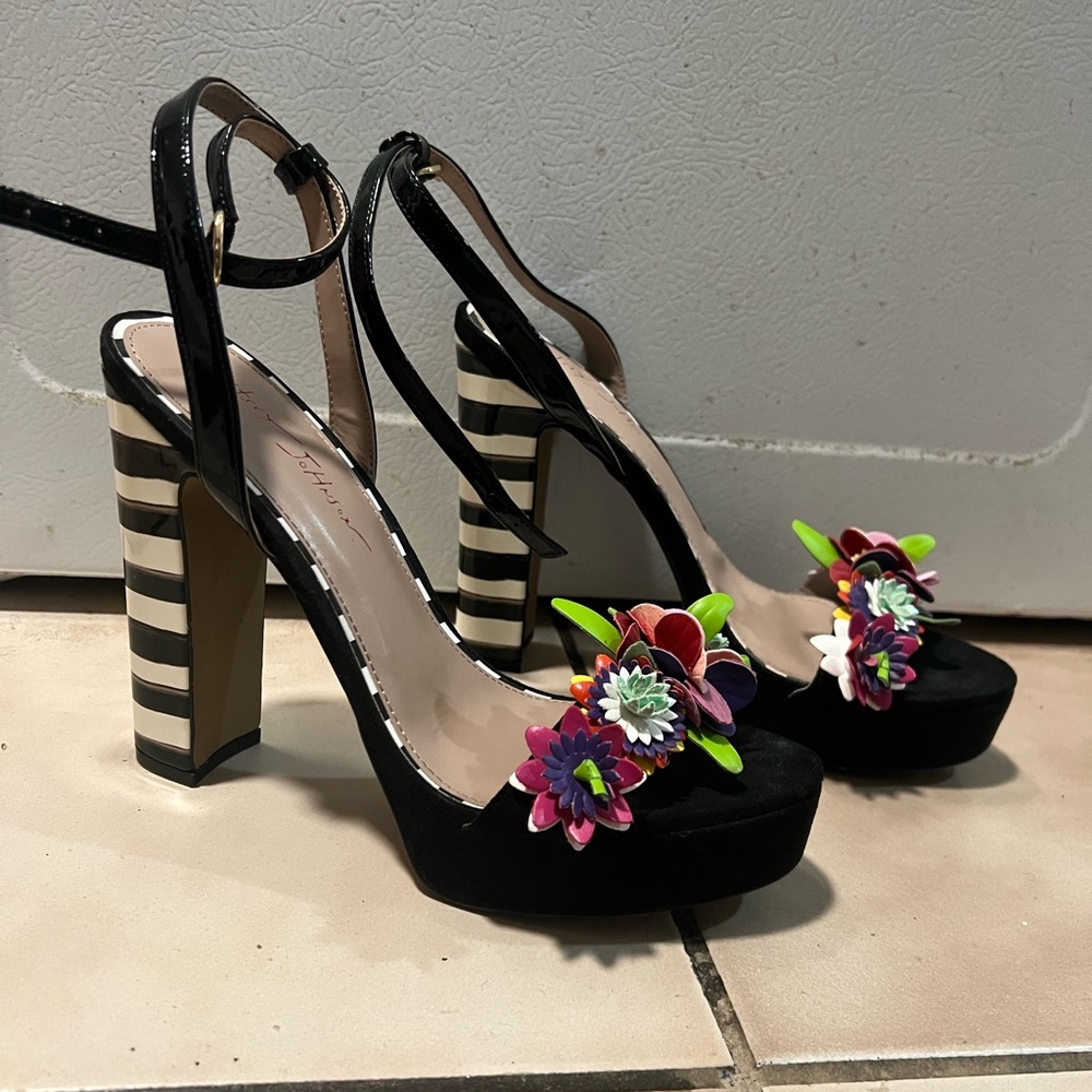 Black White and Floral Betsey Johnson Striped high heels